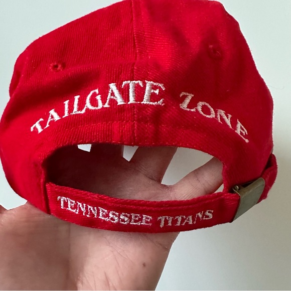 Tennessee Titans Needlepoint Red Cap Hat Tailgating Zone Adjustable - Picture 3 of 7